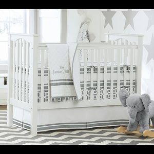 Pottery Barn Kids Harper Crib Skirt (Gray)